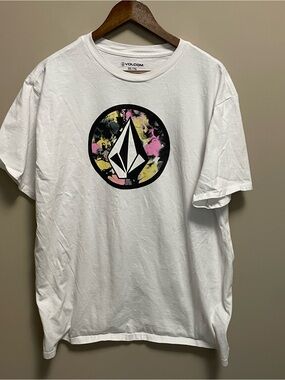Volcom White Tee with Pink & Yellow Logo Men XXL